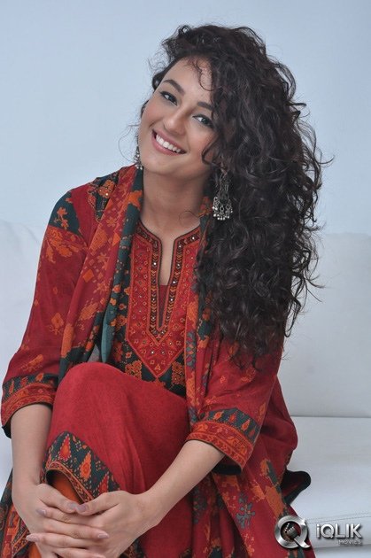Seerat-Kapoor
